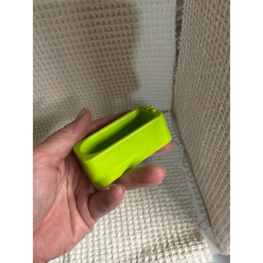 Kidcore Unisex Unbranded Miniature Bathtub Toy One Size Lime Green